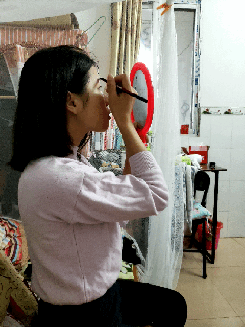 Featured image of post [原创][手写认证]骚女友排卵期，草一会全是白浆。无时无刻都在打扮，不懂出去勾引谁[12P]