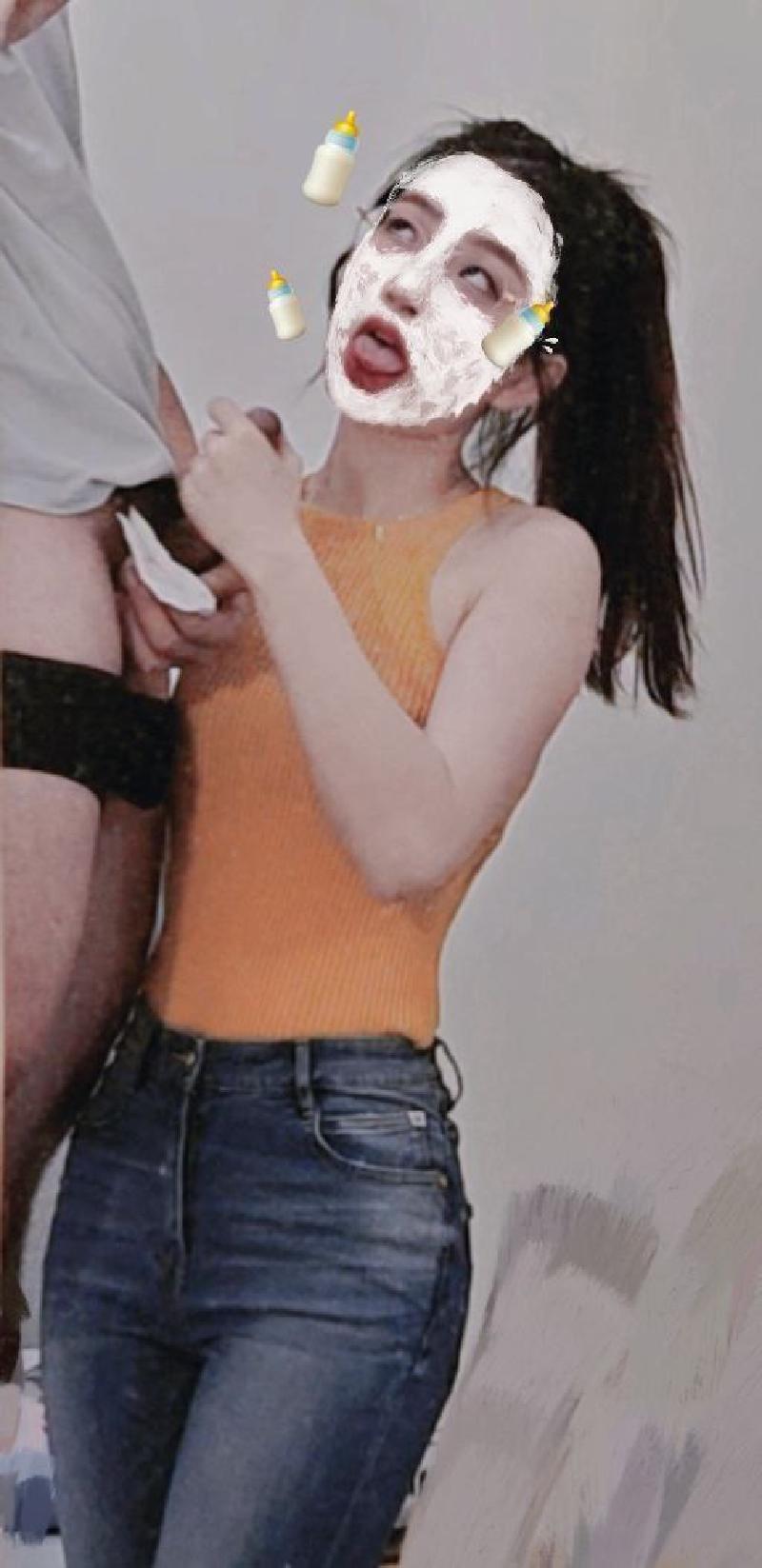 Featured image of post 穿上性感黑丝勾引我操她，插得高潮很舒服[17P]