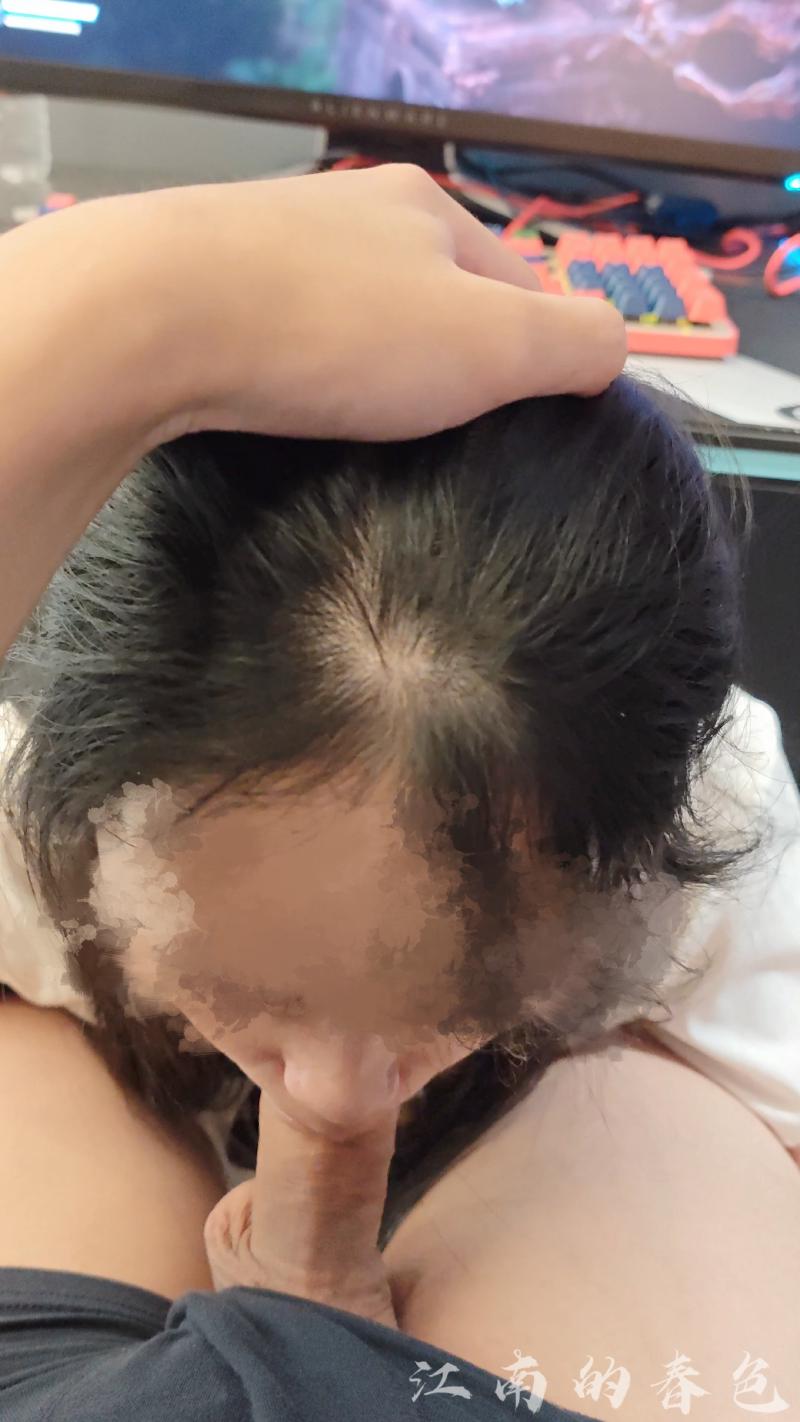 Featured image of post [原创]手势认证，三通萝莉小情人，每次说想插她屁眼都会“嗯”一声然后乖乖把屁股一撅[28P]